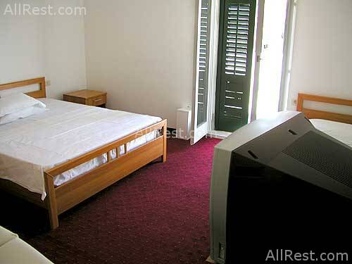 Slavija Hotel 10